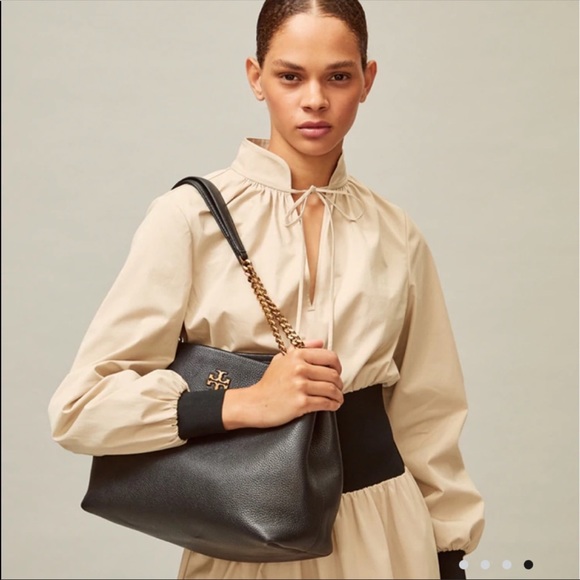 Tory Burch bag set (LG tote & LG wristlet) - Picture 12 of 13